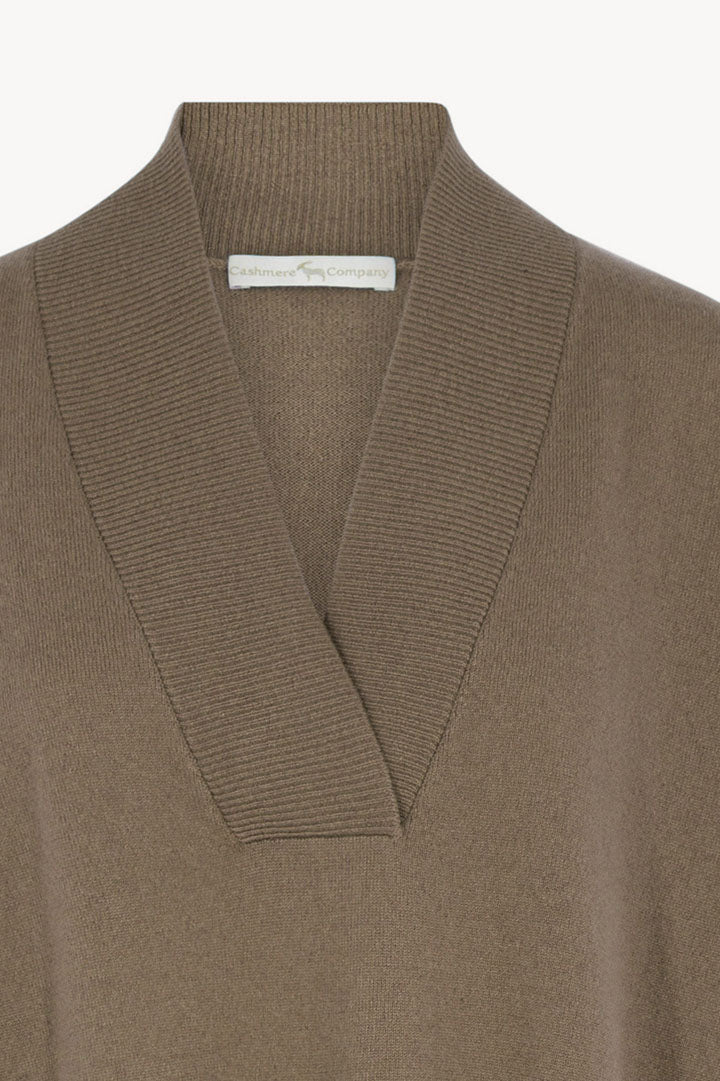Maglia Over Collo a Scialle in Puro Cashmere Dune