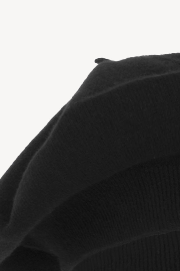 Basco in Maglia in Puro Cashmere Nero