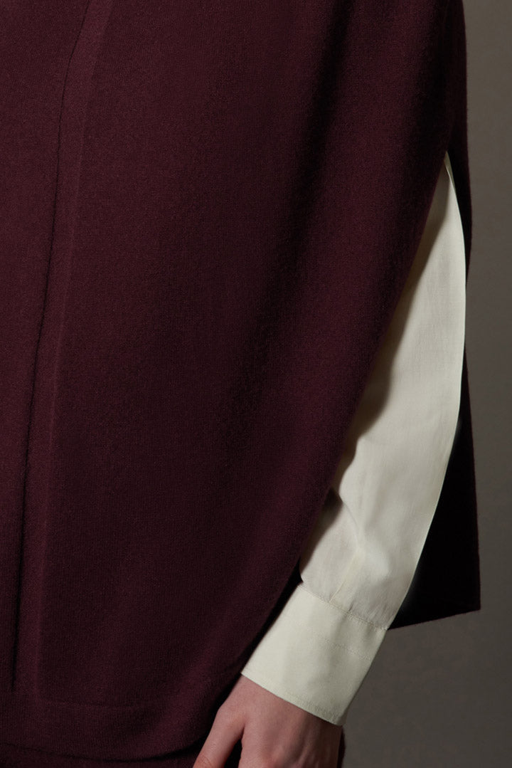 Maple Red Pure Cashmere Turtleneck Cape with Neck Slit
