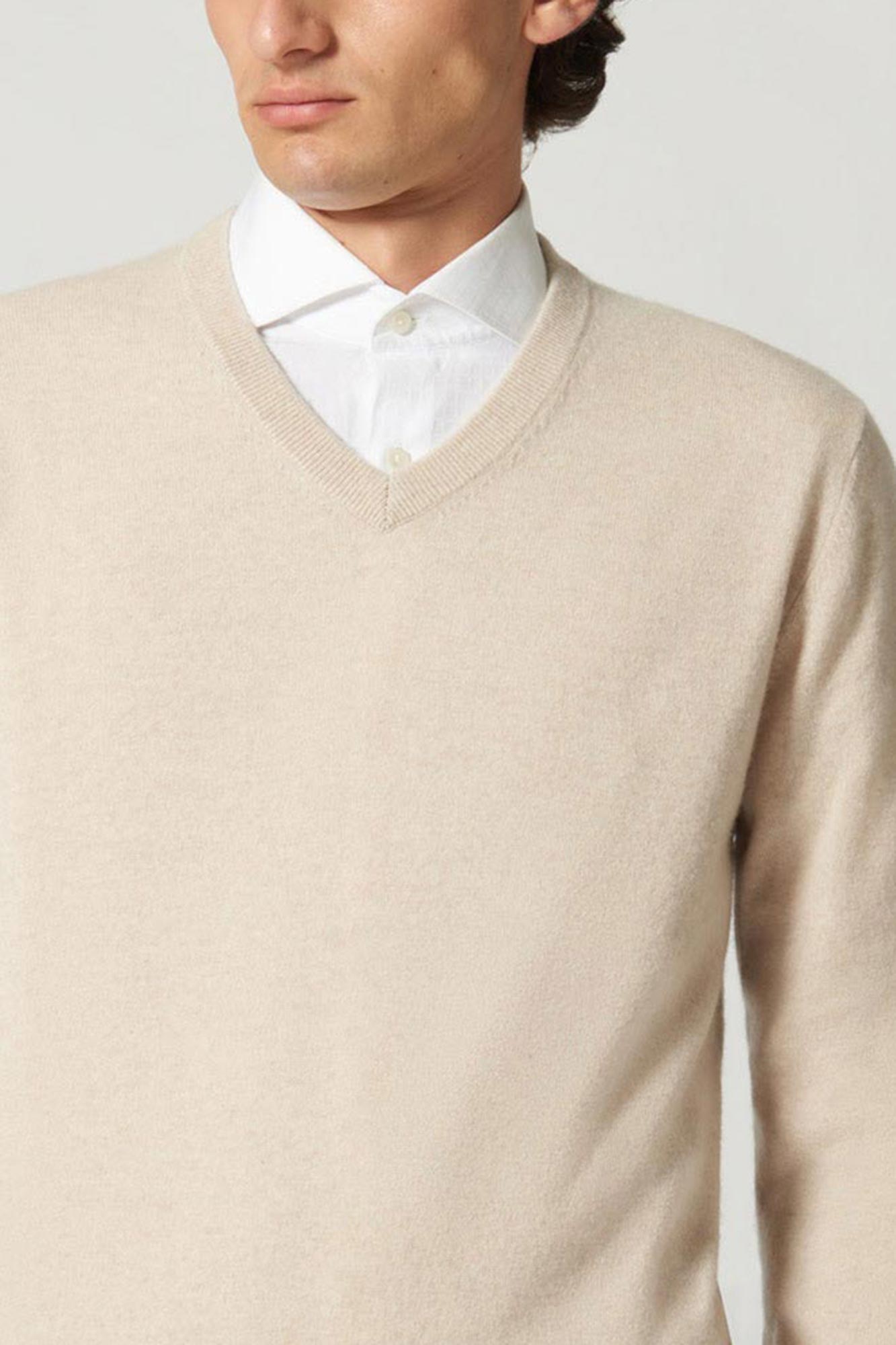 Pure Cashmere Oatmeal V-Neck Sweater