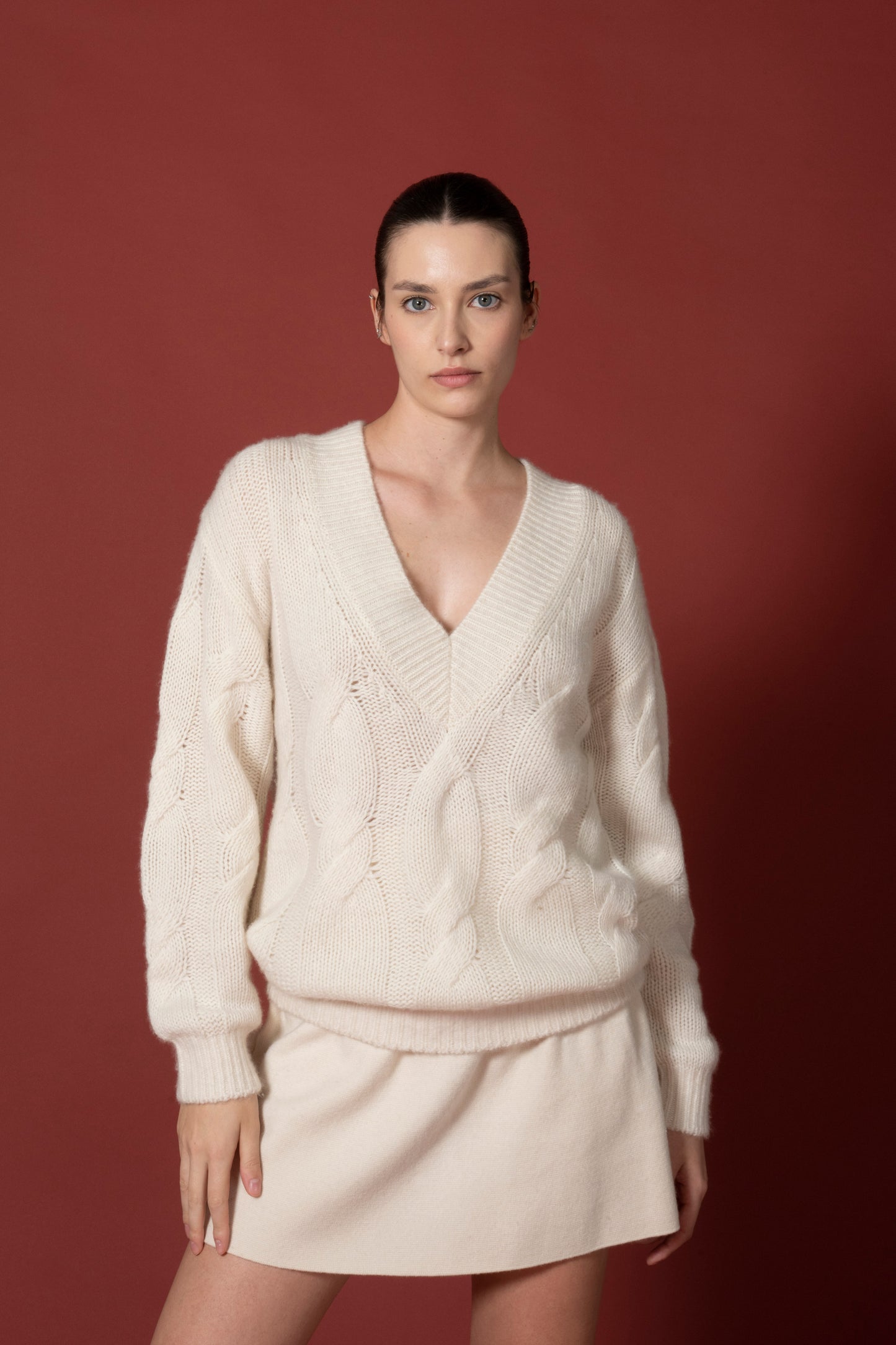 Pure Cashmere V- Neck Cable Knit Sweater