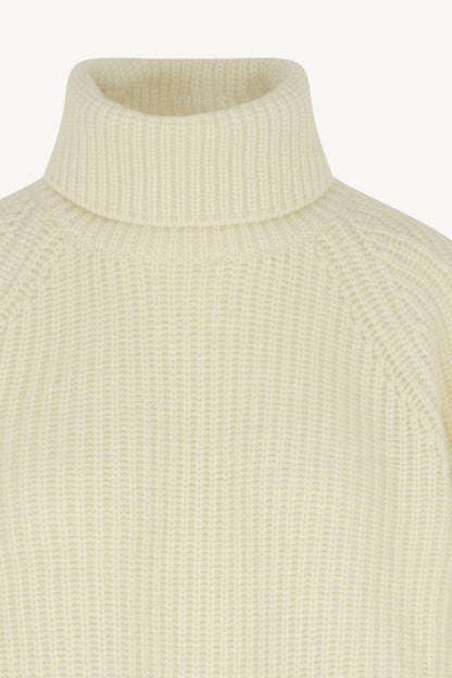 Ivory Pure Cashmere 8-Ply English Rib Knit Turtleneck Sweater