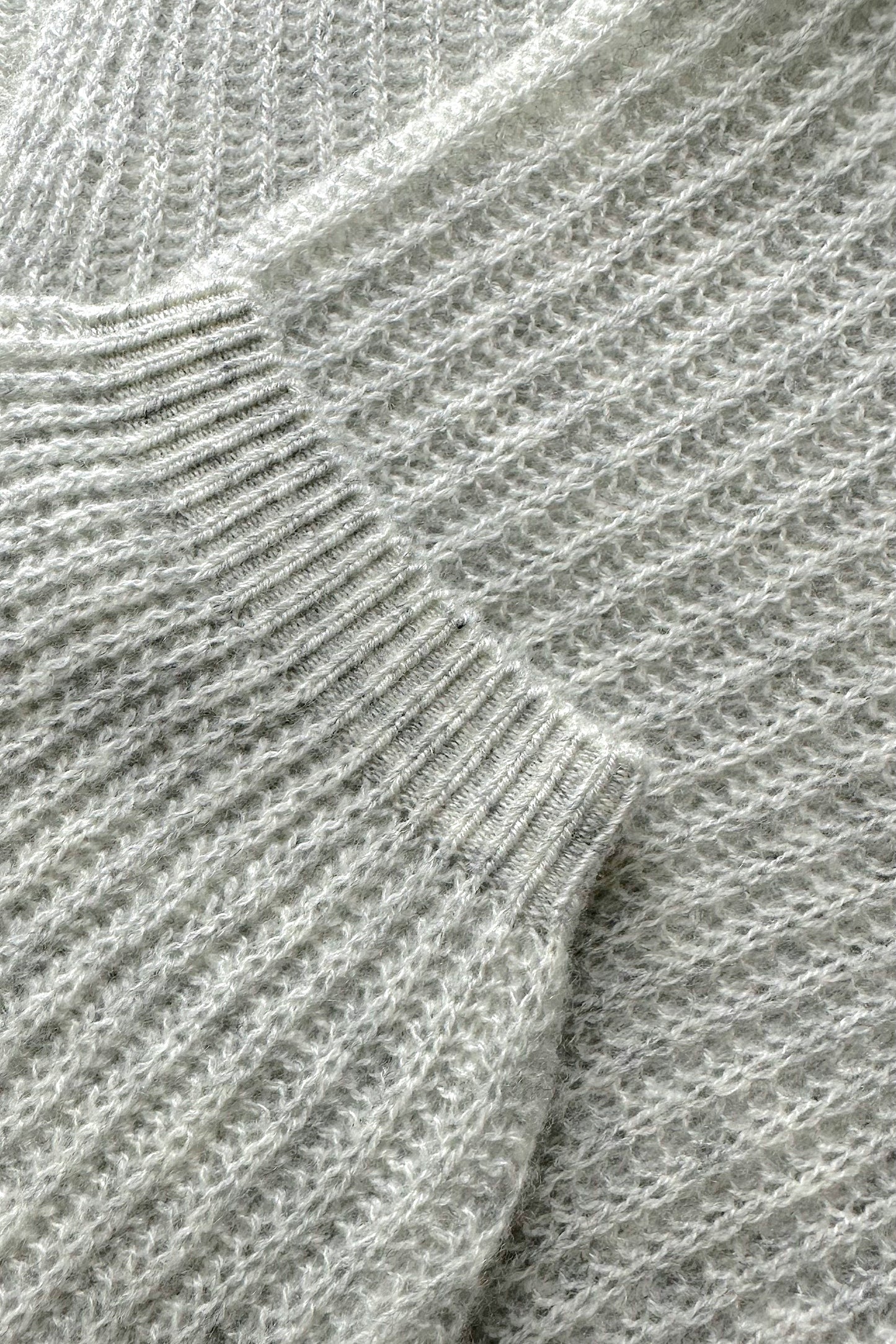 Pure Cashmere Ribbed V-Neck Sweater