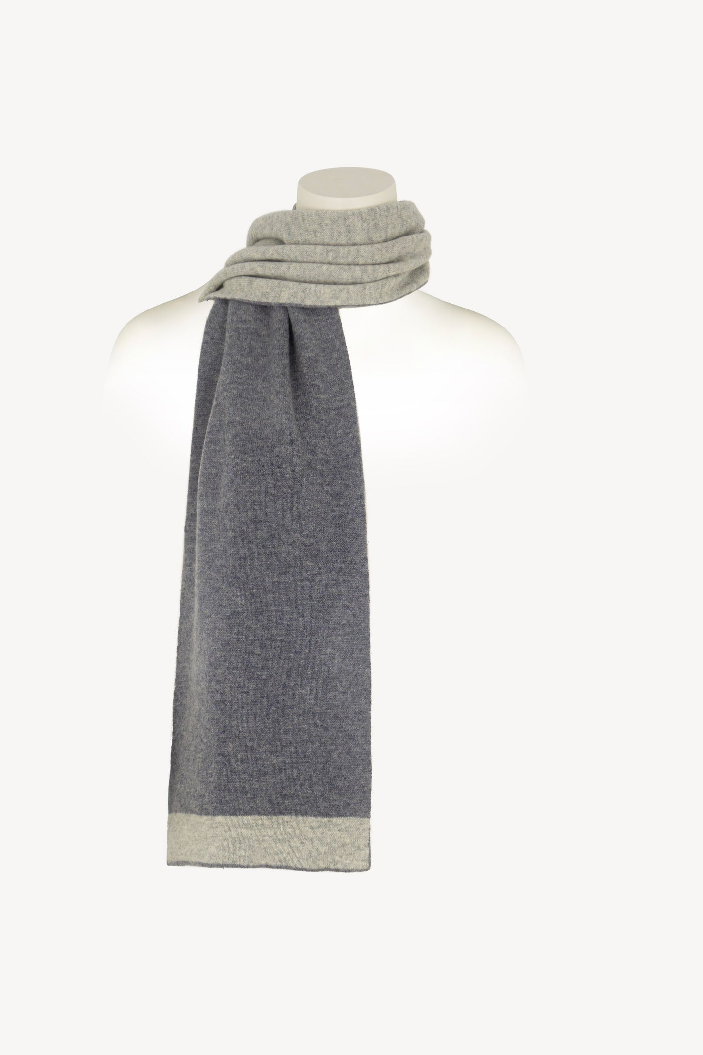 Pure Cashmere Two-Tone Tubular Scarf