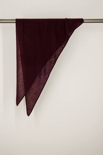 Sciarpa a Triangolo in Puro Cashmere Acero