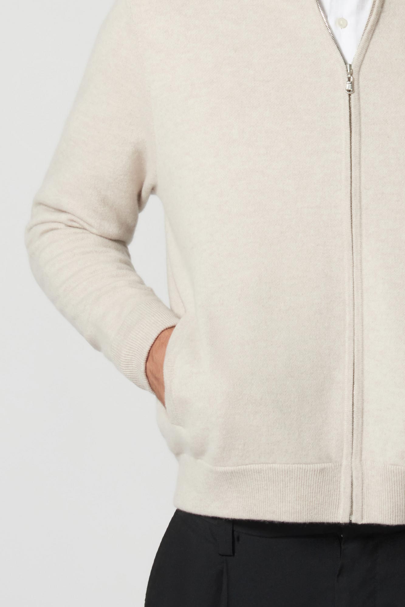 Cardigan a Bomber con Zip in Puro Cashmere Avena