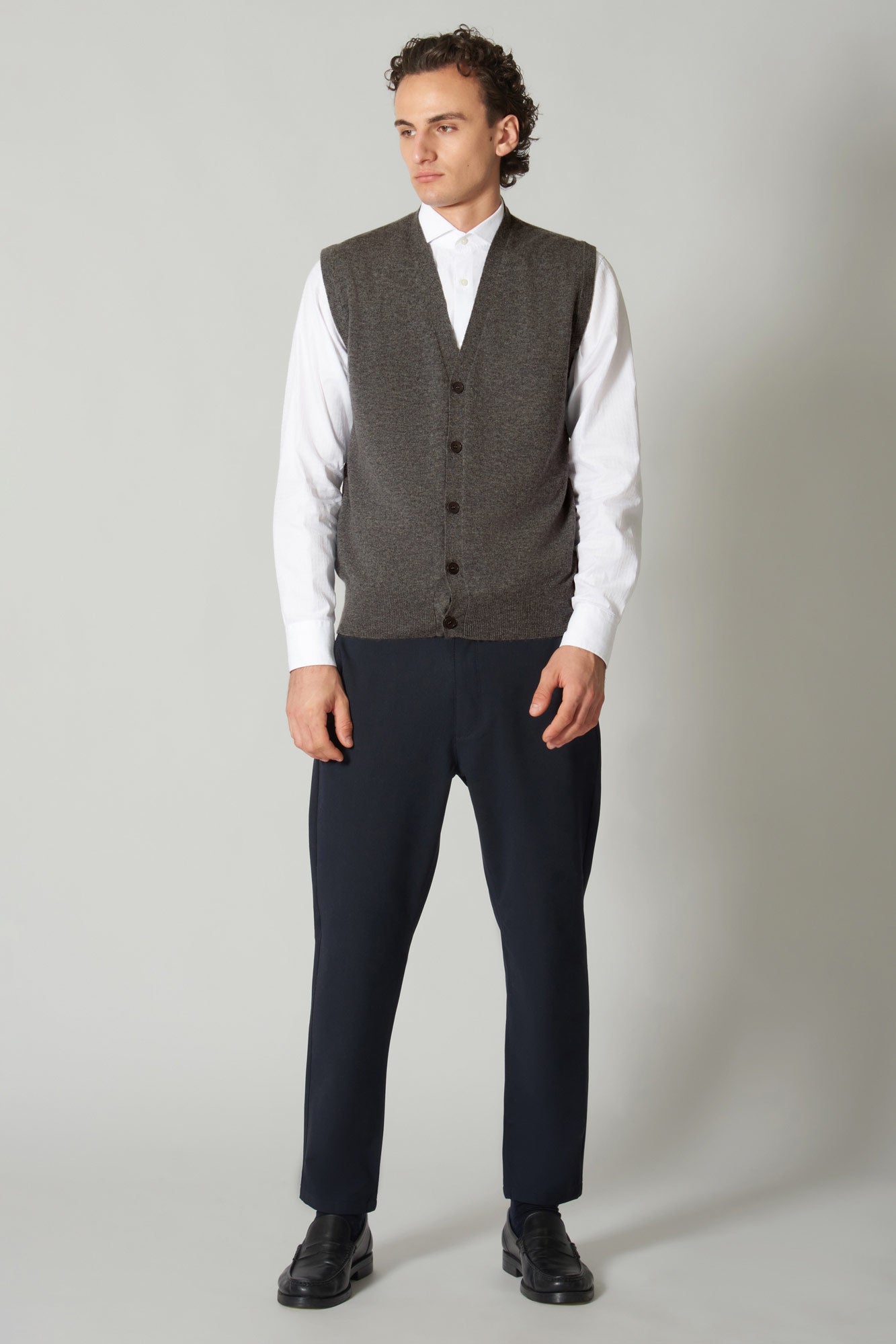 Gilet con Bottoni in Puro Cashmere Flanella